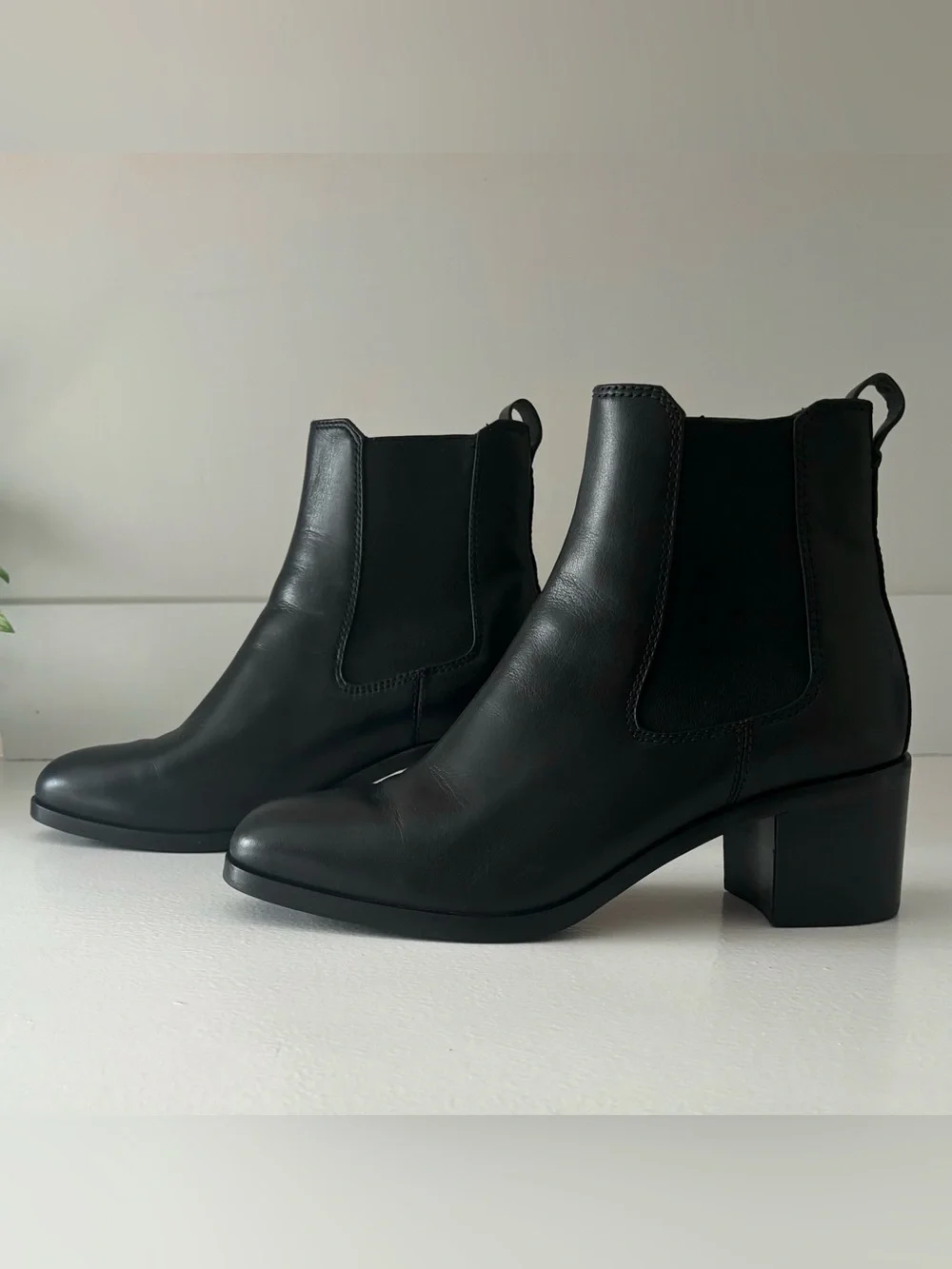 Rag & Bone Walker Chelsea Black Leather Boots